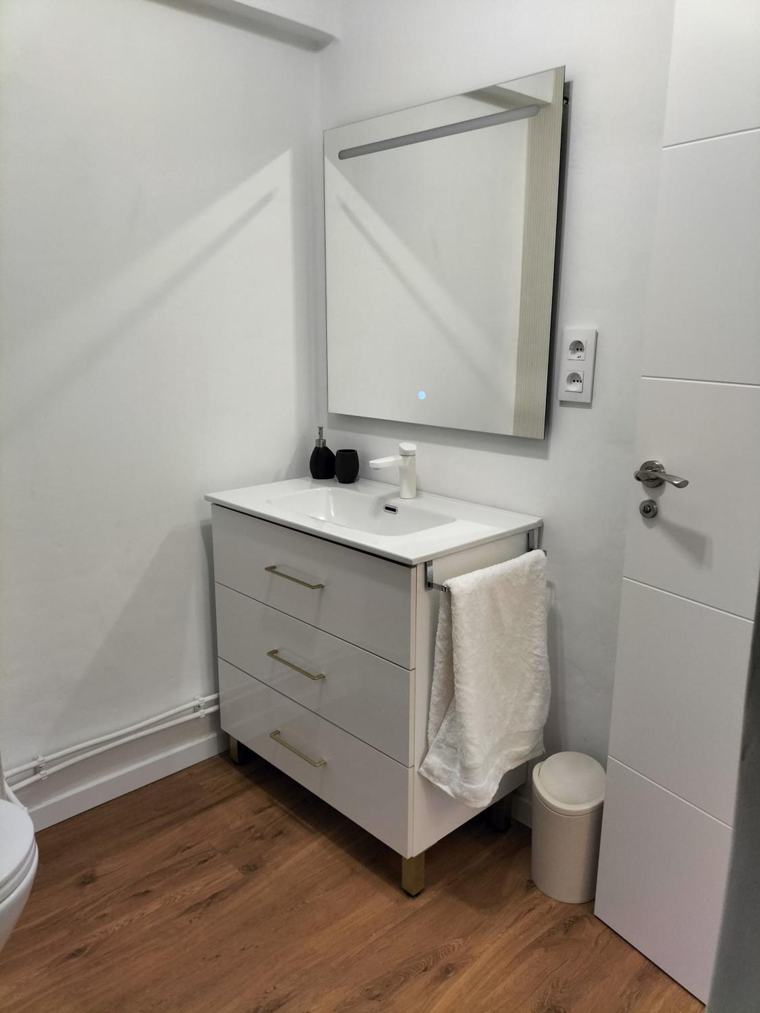 Encantador Piso De 3 En Appartement